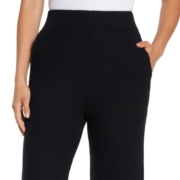 Three Dots Women's Pull-On Straight-Leg Ribbed black
Knit Pants/size M - Picture 2 of 9